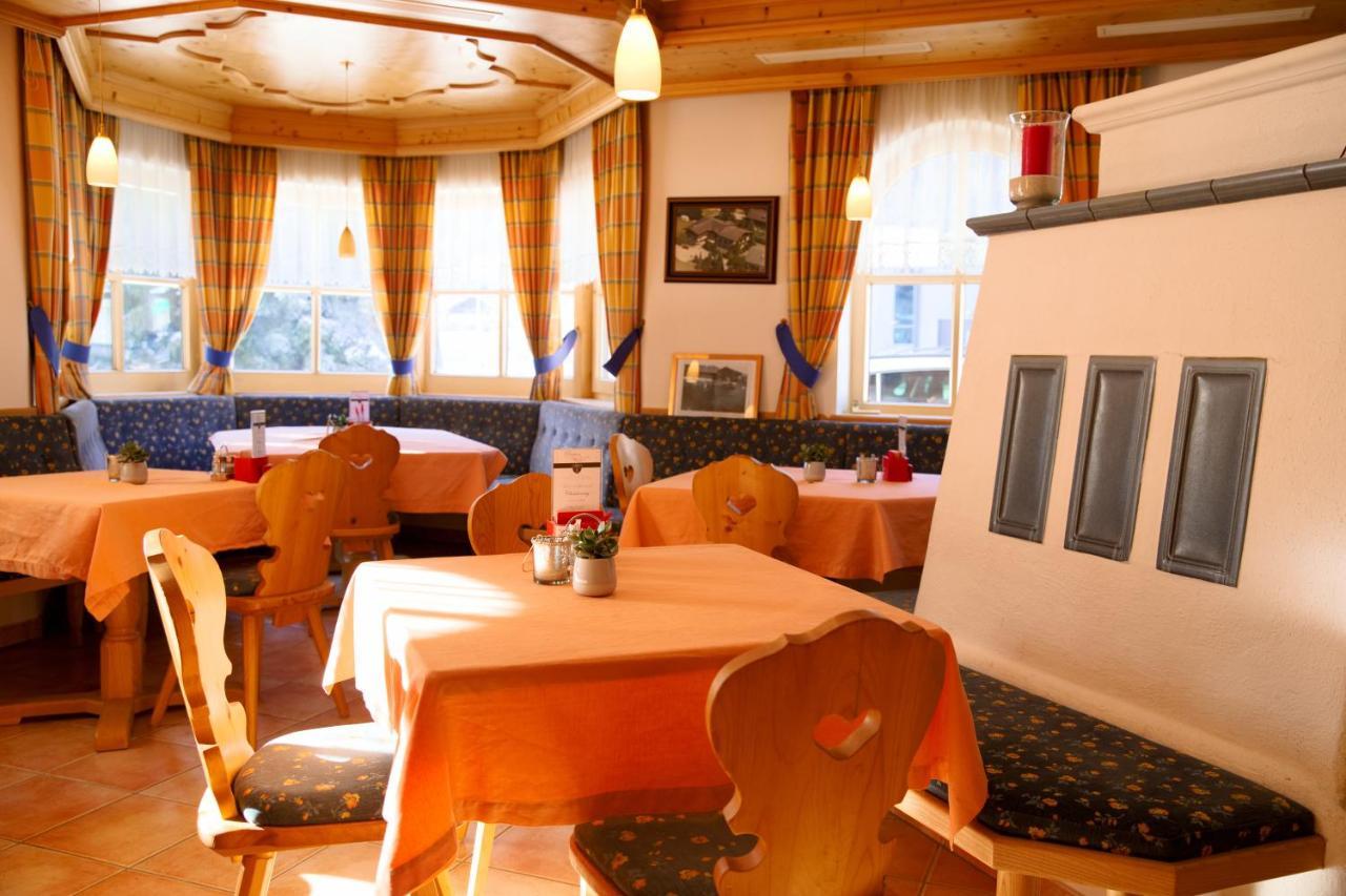 Pension Alpenrose Maishofen Exterior foto
