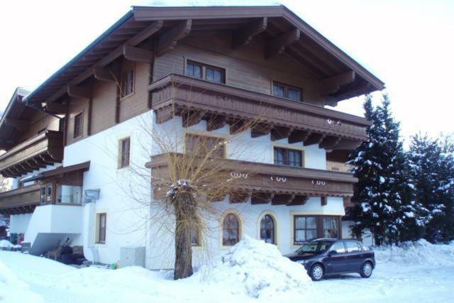 Pension Alpenrose Maishofen Exterior foto