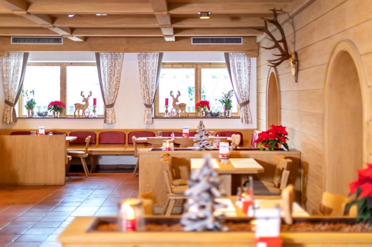 Pension Alpenrose Maishofen Exterior foto